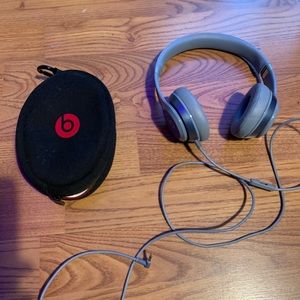 Beats headphones (wired)